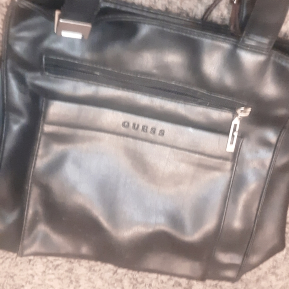 Genuine leather Guess purss5